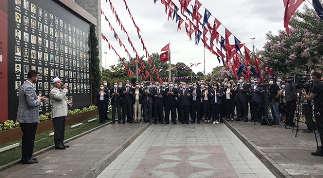 İBB’de 15 Temmuz şehitleri anıldı