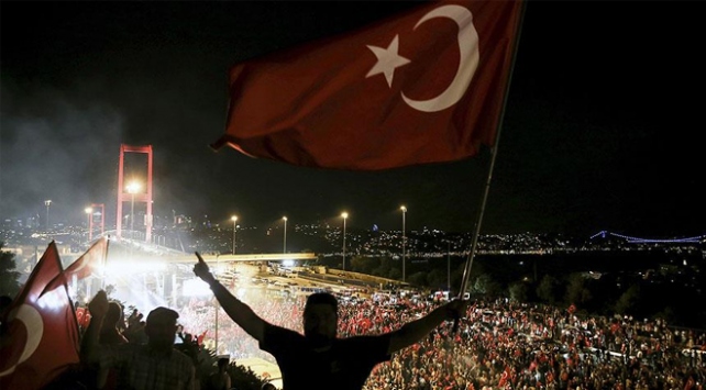 15 Temmuz’un yıl dönümü dolayısıyla dünyadan destek mesajları yağdı