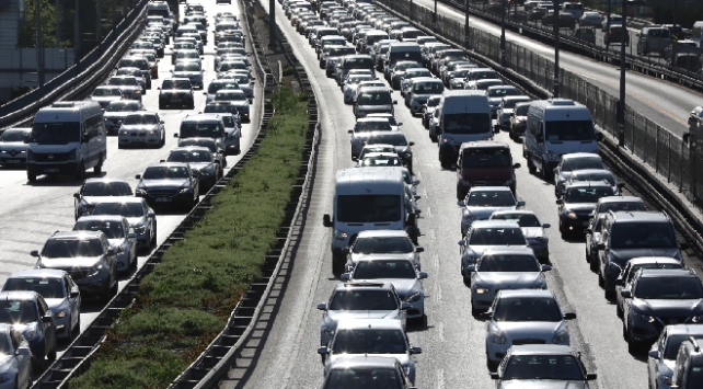 İstanbul’da bazı yollar trafiğe kapatıldı