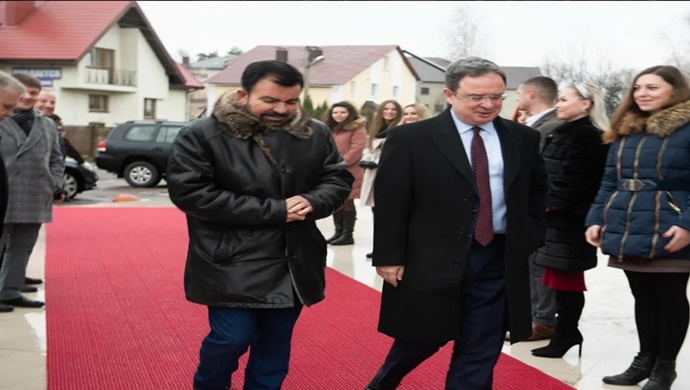 Sedat İğdece Belerus `ta Siyasetin Gündemine Oturdu