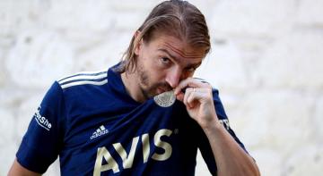 Fenerbahçe, Caner Erkin’i yeniden kadrosuna kattı