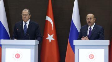 Bakan Çavuşoğlu’ndan Lavrov’a: Ermenileri uyarın