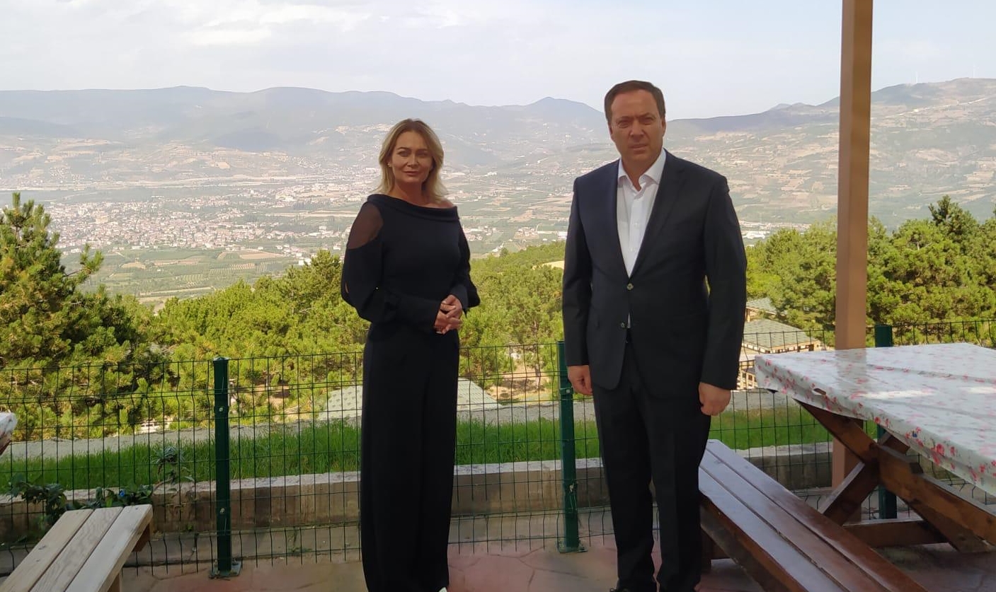 Sakarya’lı Şair Yasmin Korkut yeni bir projeyle edebiyat severlere merhaba dedi