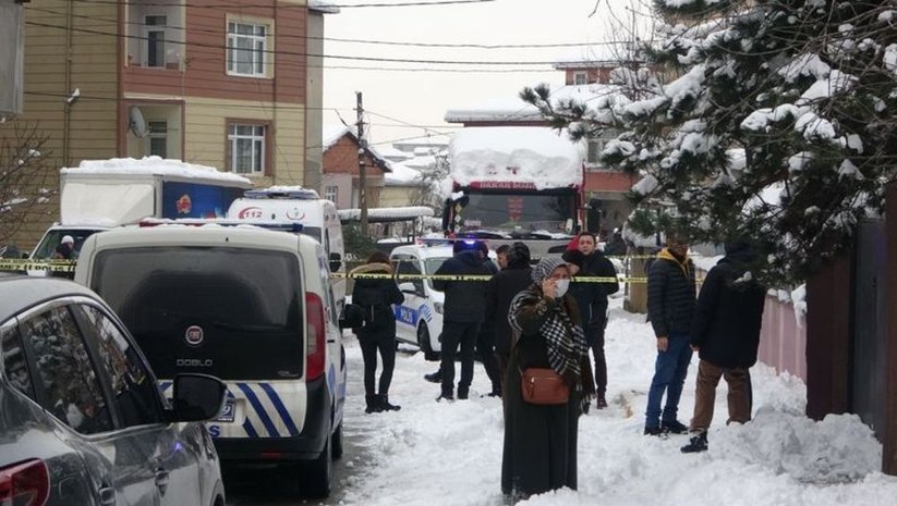 İstanbul’da korkunç olay! Annesini katletti!