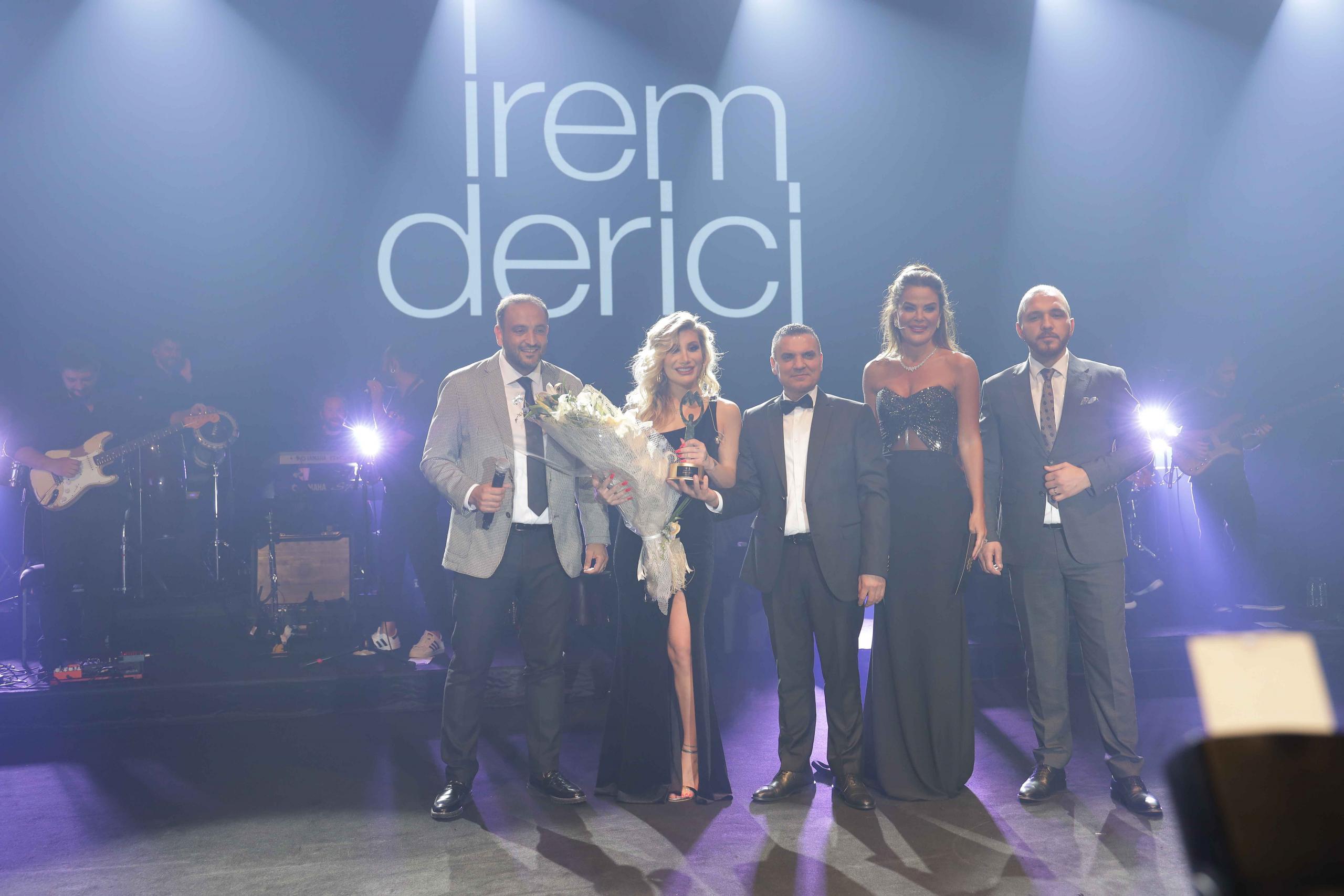 TÜRKİYE MARKA ZİRVESİ’NDE ÖDÜLLER HARİKA BİR TÖREN İLE SAHİPLERİNİ BULDU