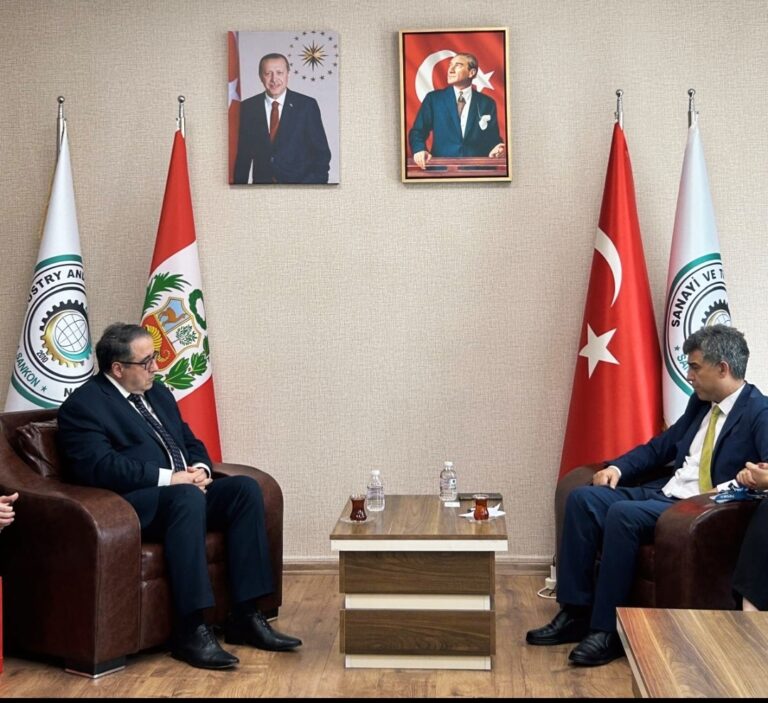 PERU CUMHURİYETİ ANKARA BÜYÜKELÇİSİN DEN SANKON A ZİYARET