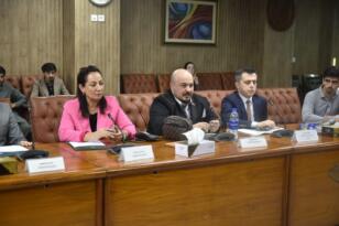 HÜLYA SELAĞZI GENÇLER TARAFINDAN TÜRKİYE DE ULUSLARARASI TİCARETTE YILIN İŞ KADINI SEÇİLDİ